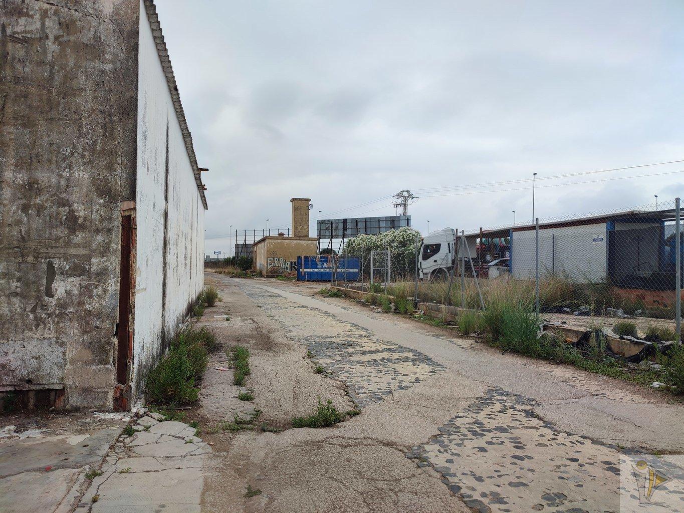 For sale of industrial plant/warehouse in Silla
