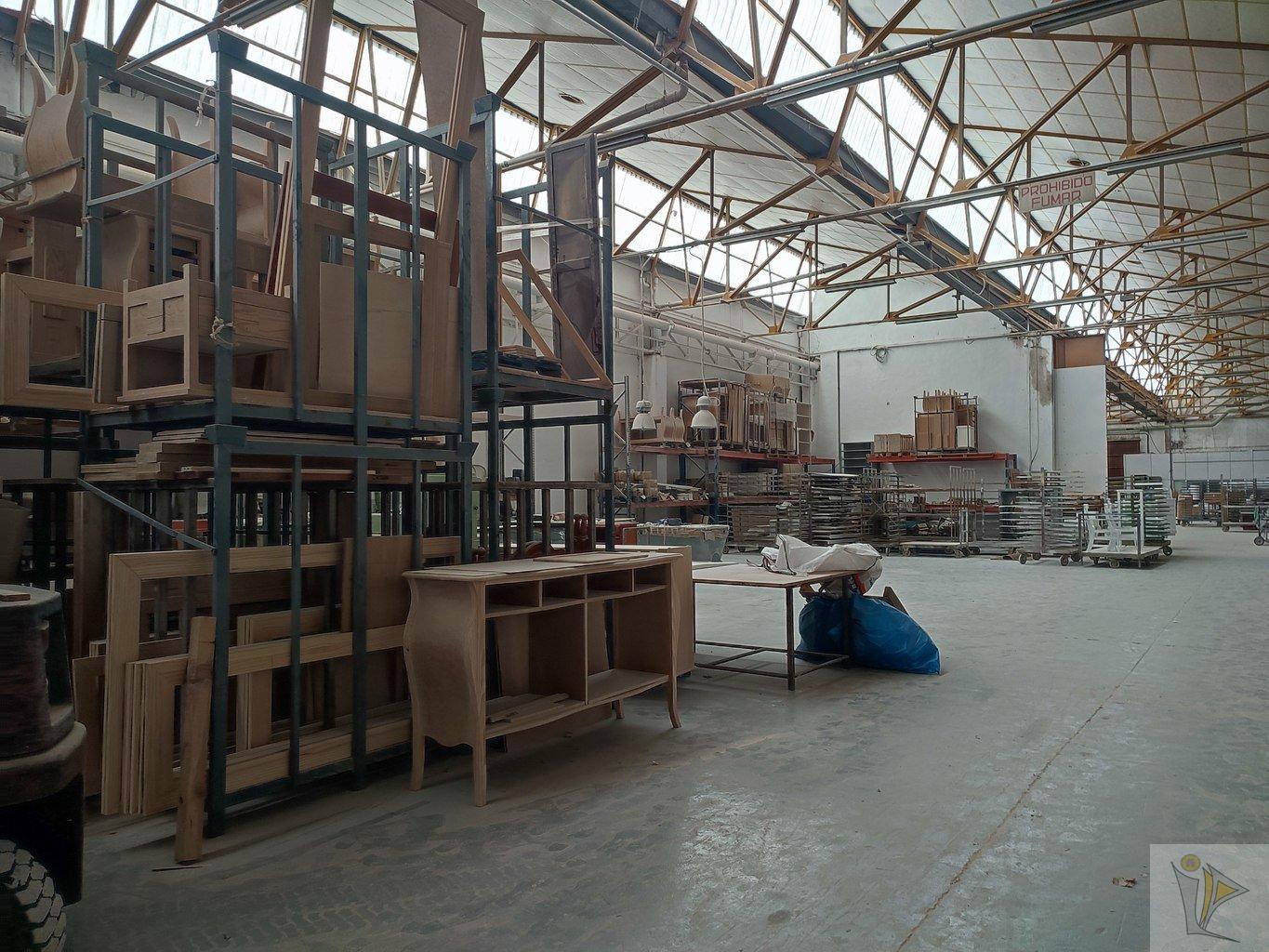 For sale of industrial plant/warehouse in Silla