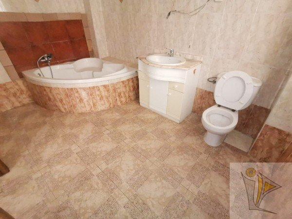 Venta de local comercial en La Pobla de Vallbona