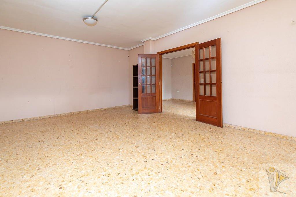 For sale of chalet in Torrent