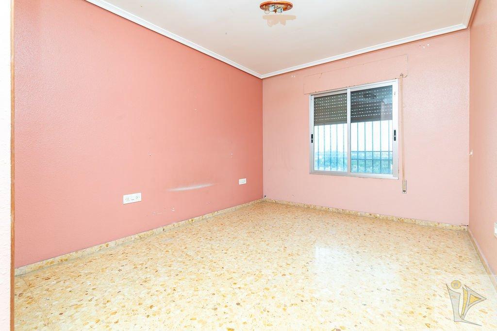 For sale of chalet in Torrent