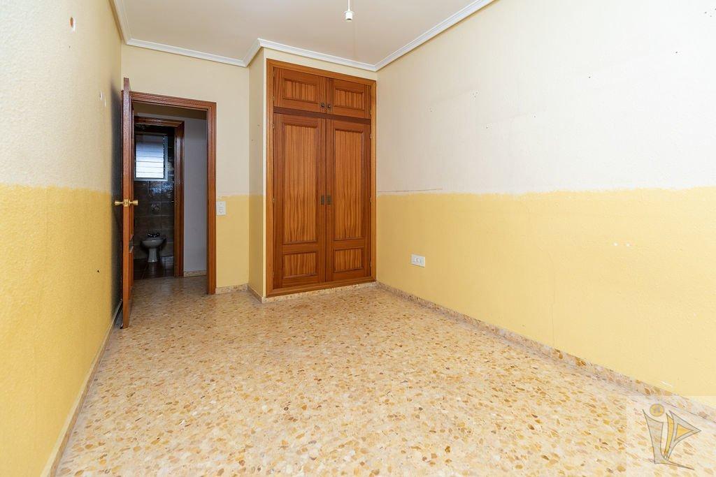 For sale of chalet in Torrent