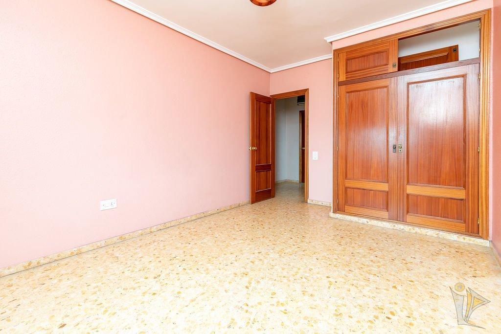 For sale of chalet in Torrent