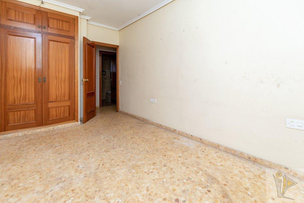 For sale of chalet in Torrent