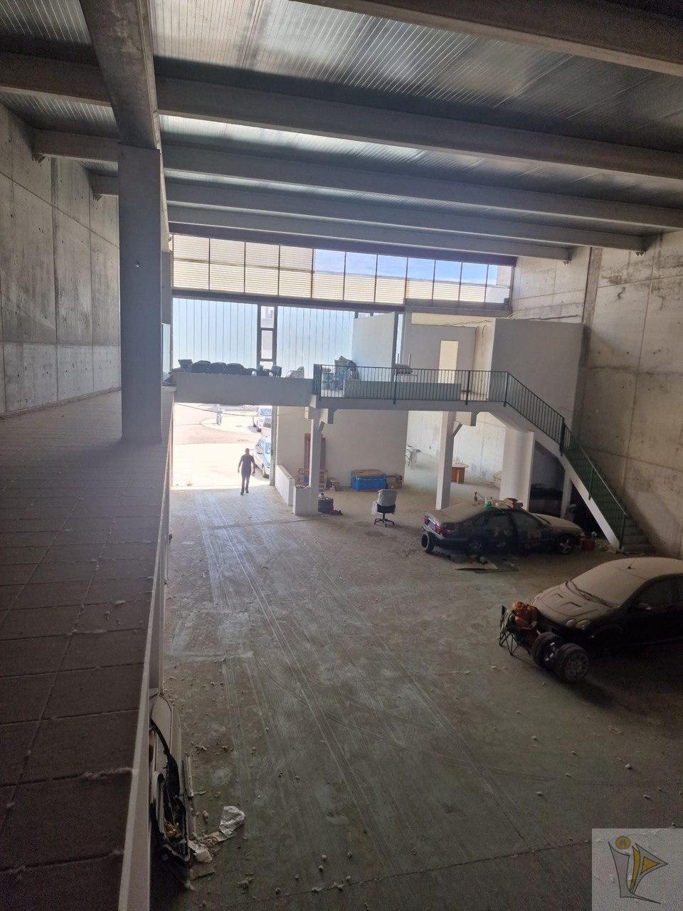 For sale of industrial plant/warehouse in Zaragoza