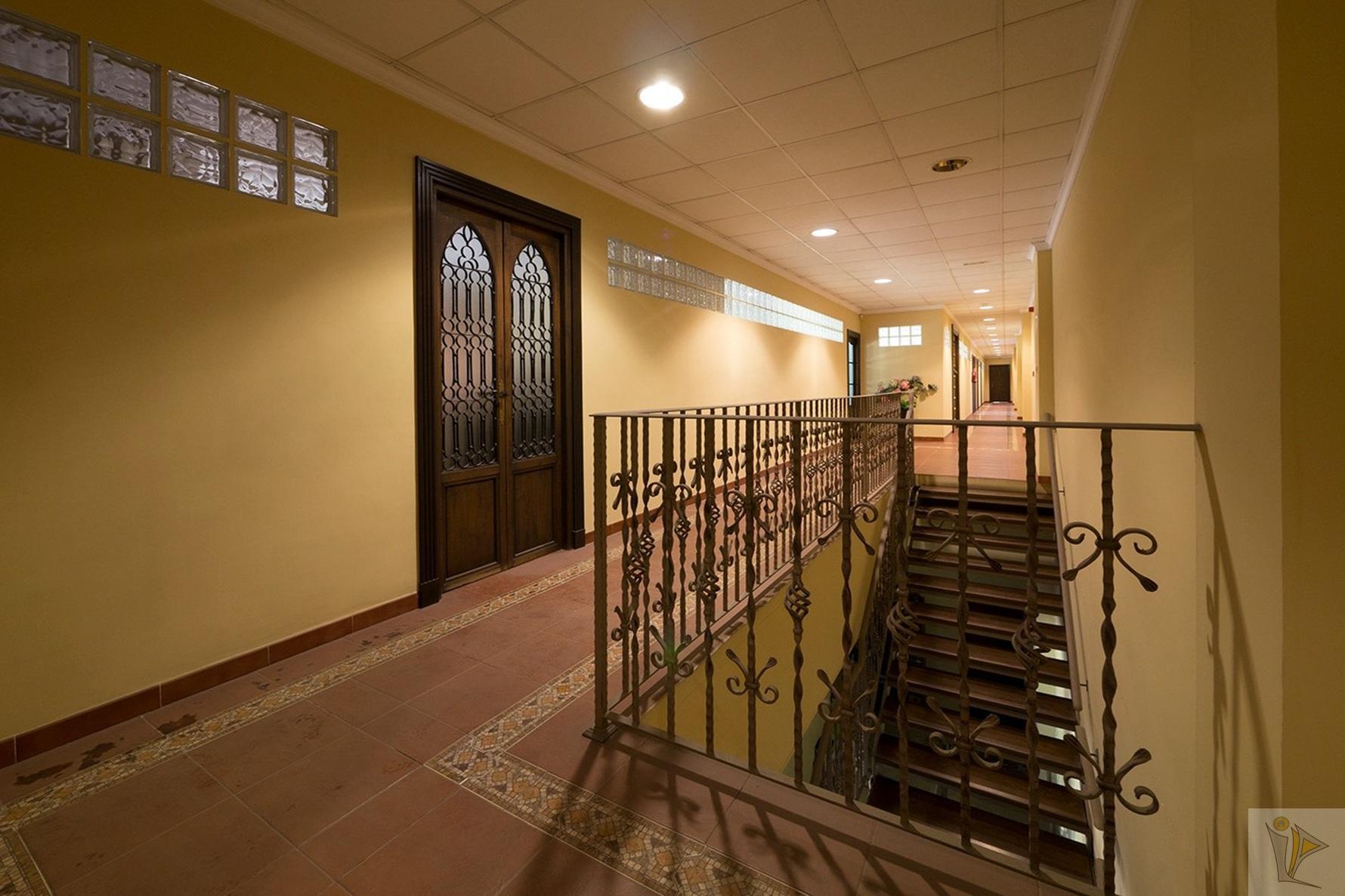 Venta de nave en Granada