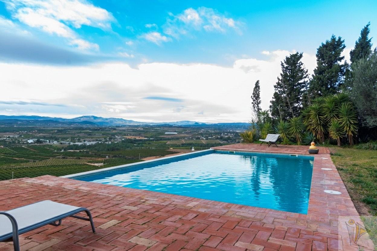 Venta de chalet en Torrent