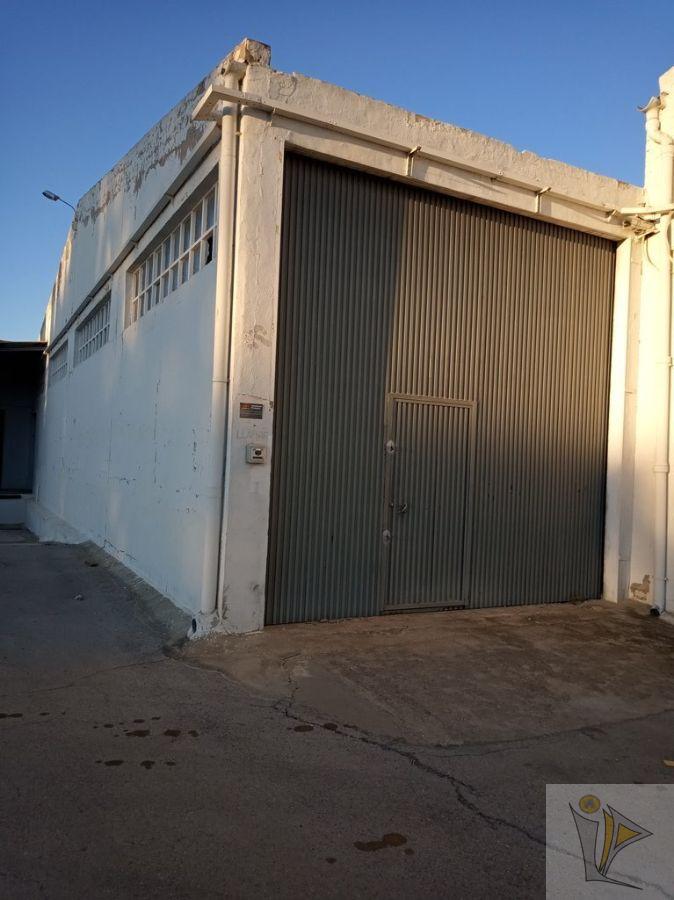 For sale of industrial plant/warehouse in Montesa