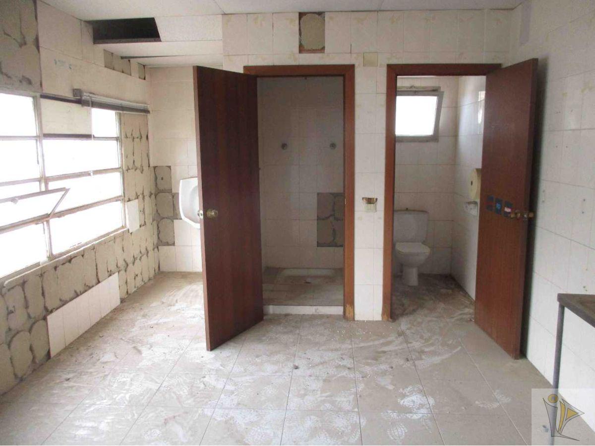 For sale of industrial plant/warehouse in Xirivella