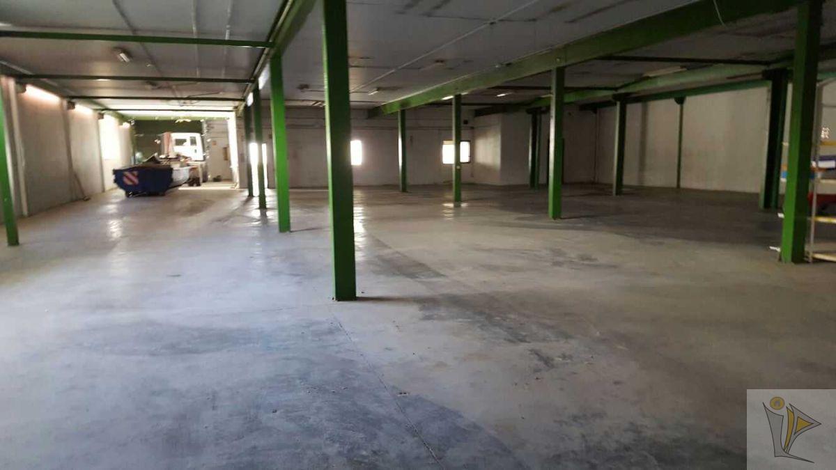 For sale of industrial plant/warehouse in Xirivella