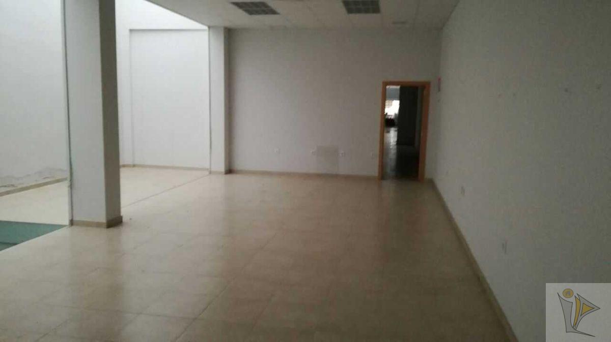 For sale of industrial plant/warehouse in Massanassa