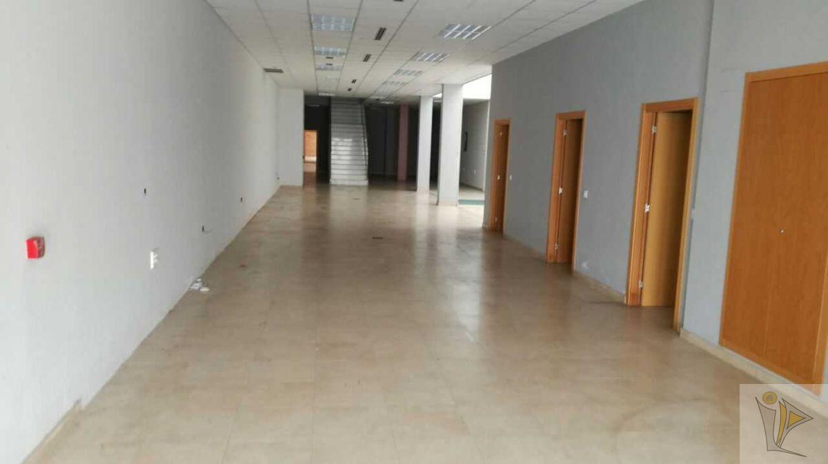 For sale of industrial plant/warehouse in Massanassa