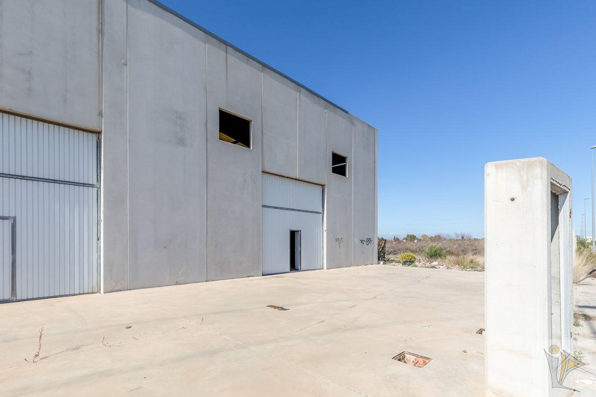 Venta de nave industrial en Alzira