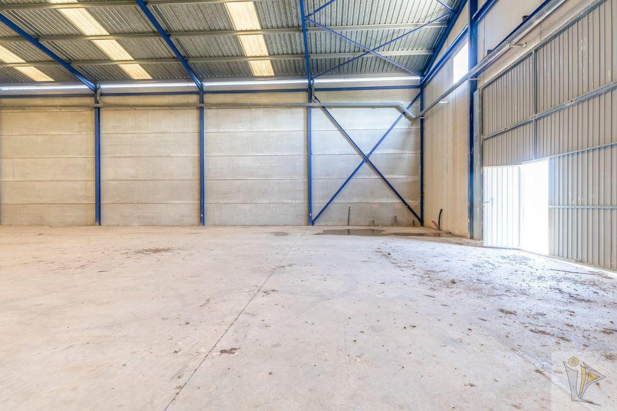 Venta de nave industrial en Alzira