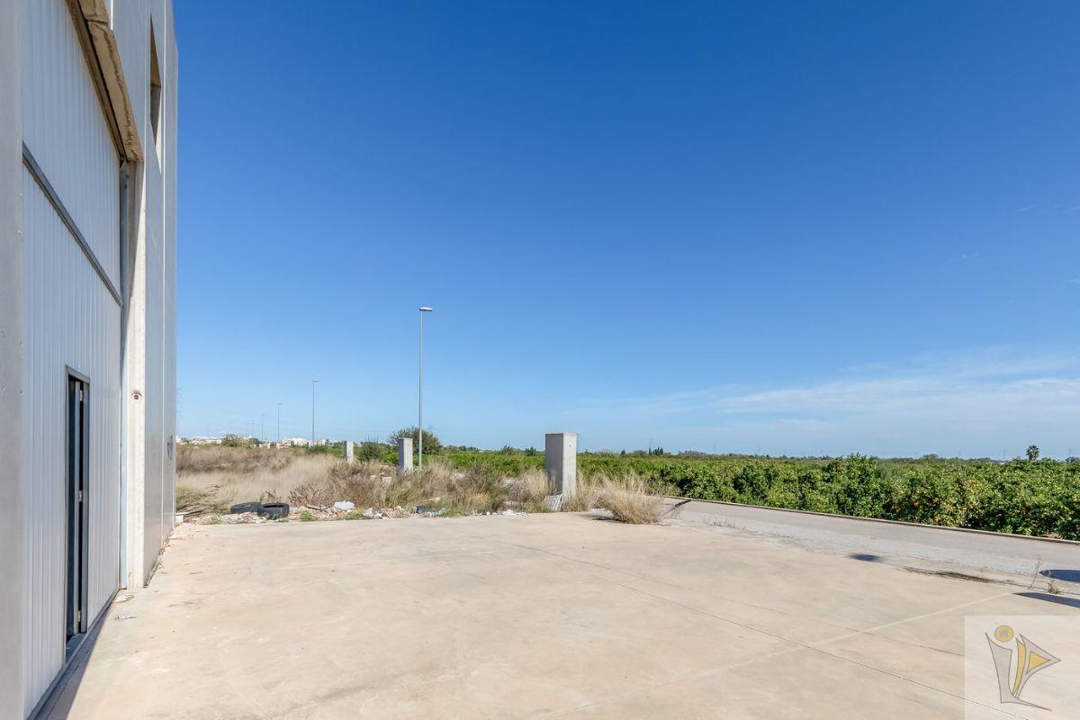 Venta de nave industrial en Alzira