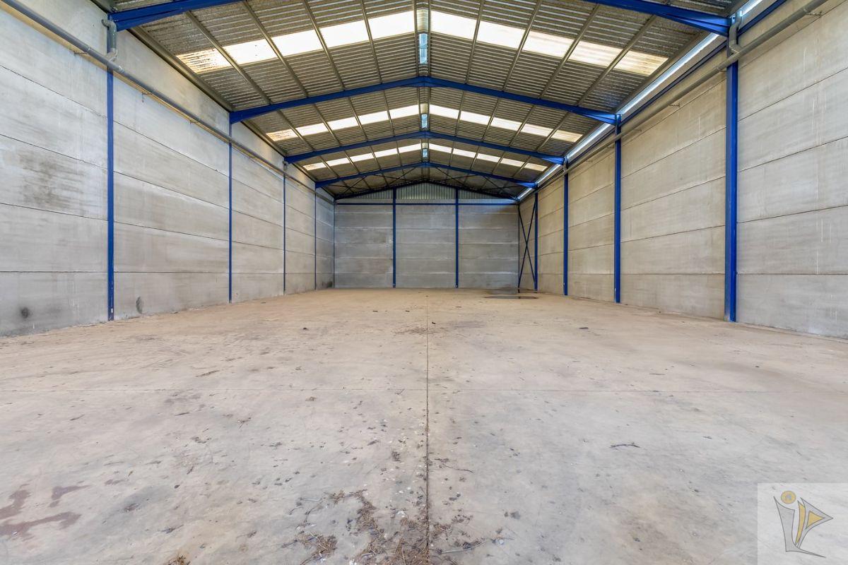 Venta de nave industrial en Alzira