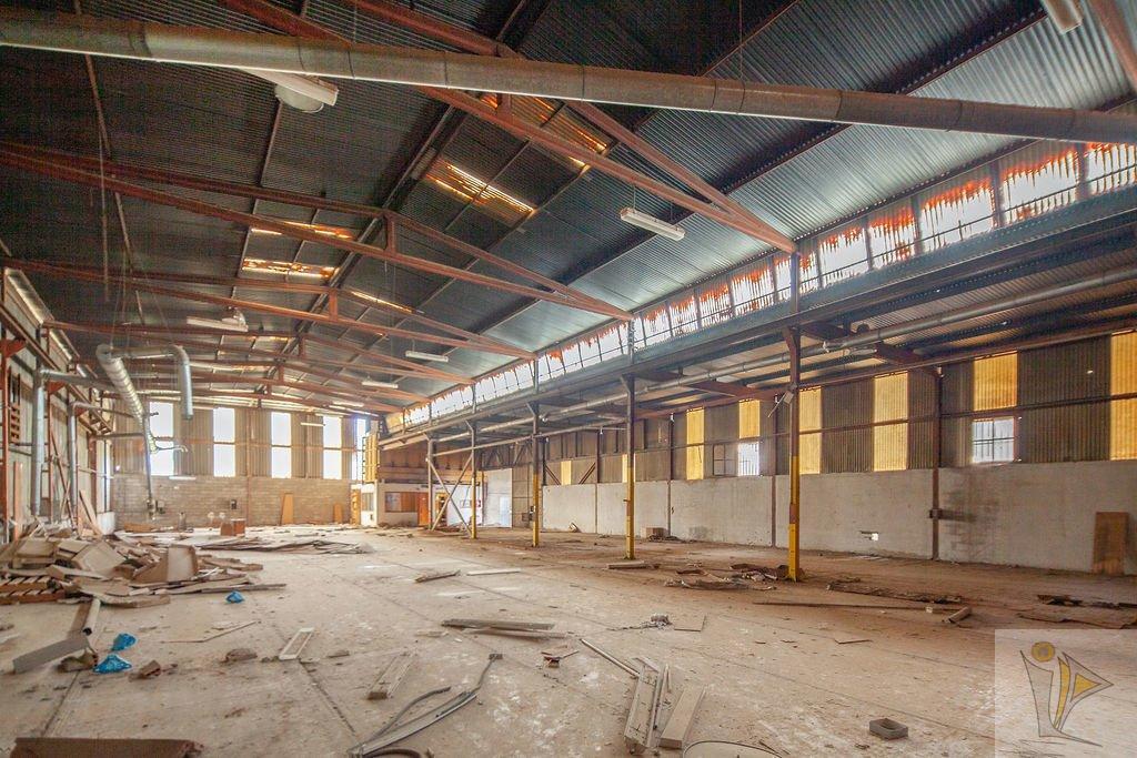 Venta de nave industrial en Xàtiva