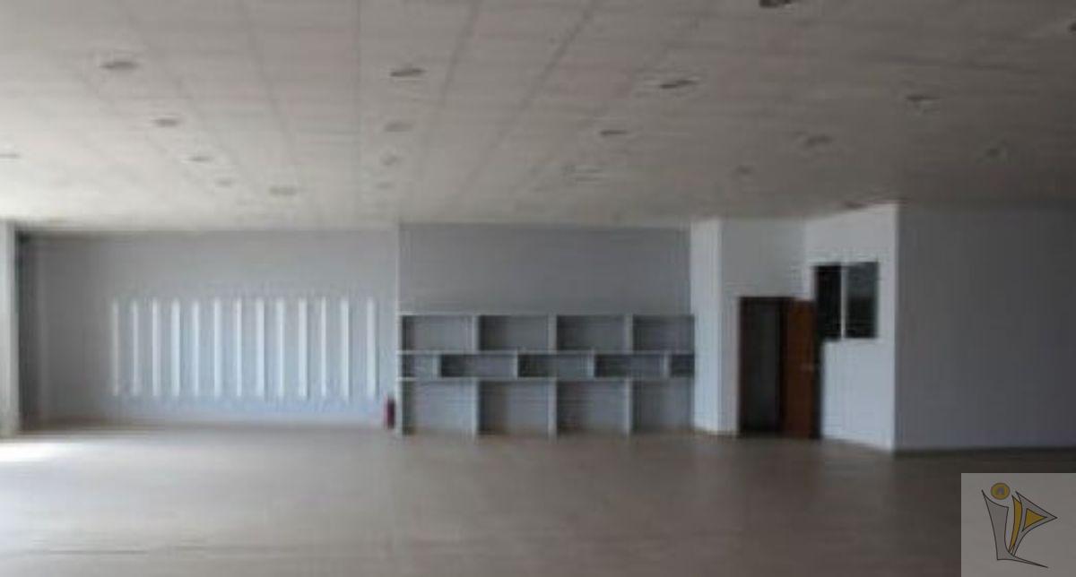 For sale of industrial plant/warehouse in Manises