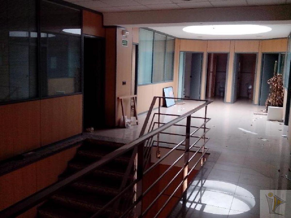 For sale of industrial plant/warehouse in Albalat de la Ribera
