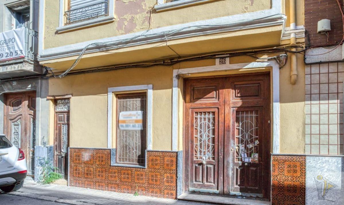 For sale of chalet in Benaguasil