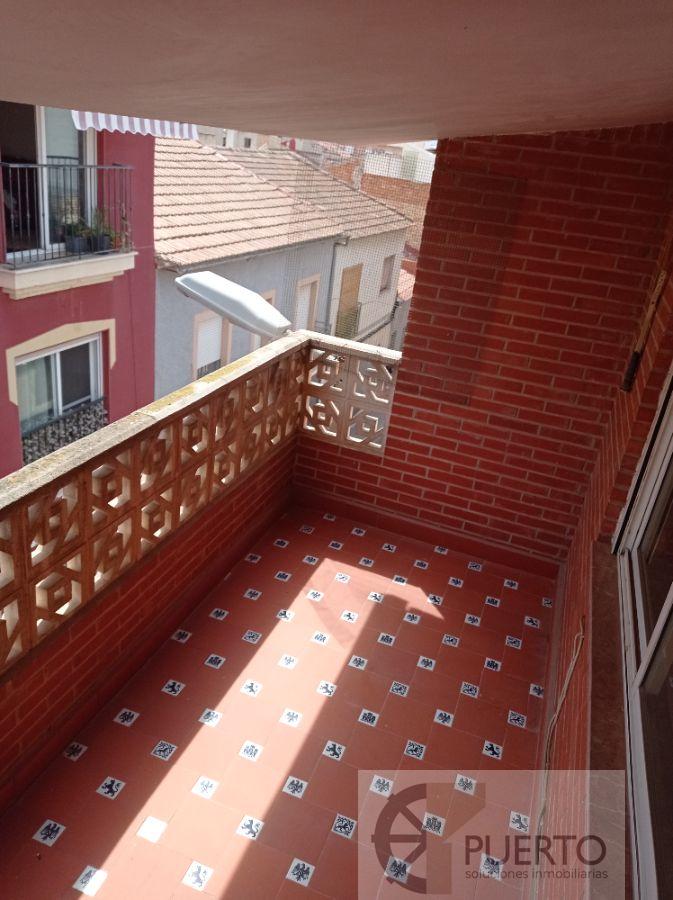 For rent of penthouse in La Ñora