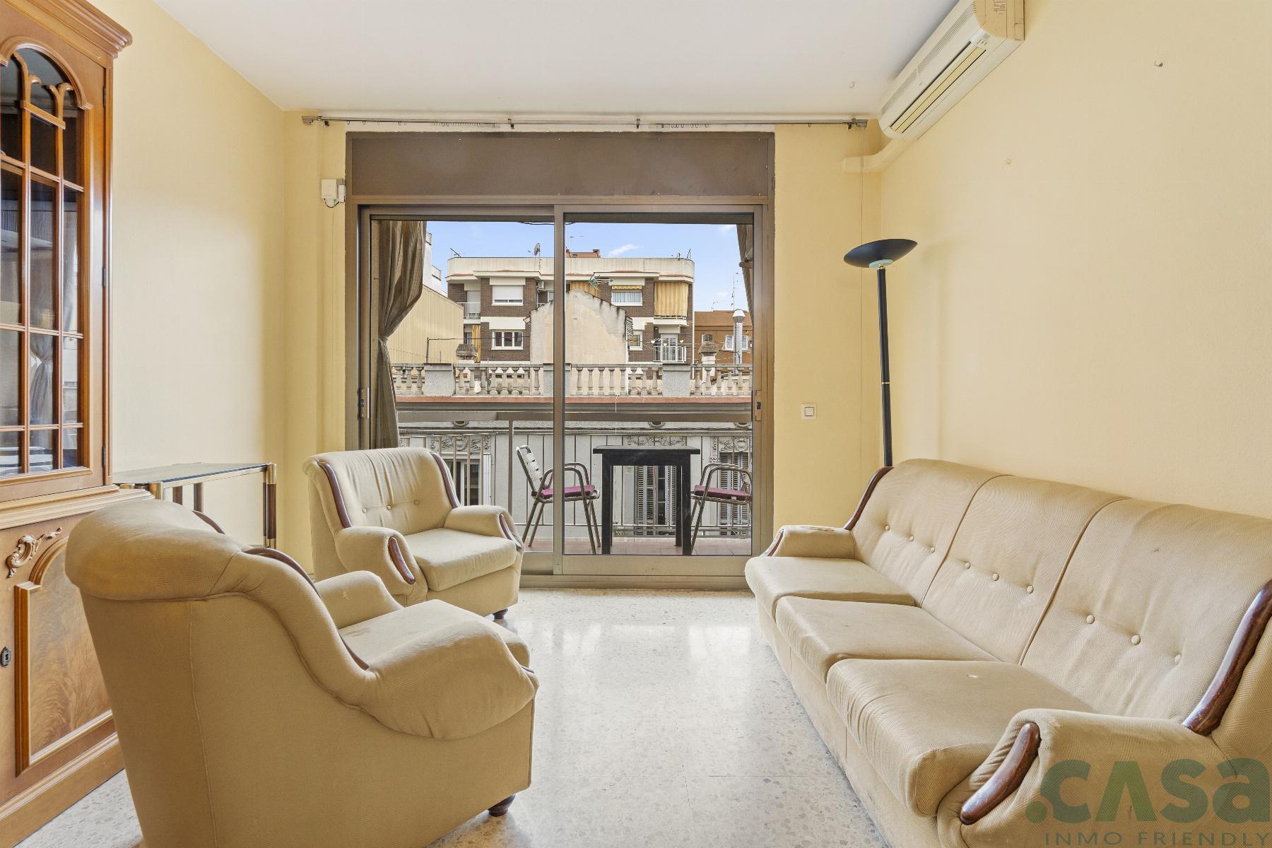 For sale of flat in l Hospitalet de Llobregat