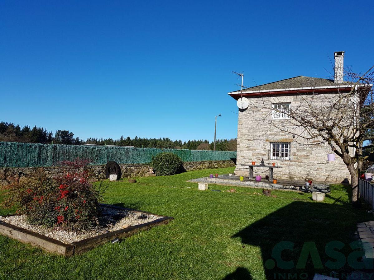 For sale of house in Corgo O