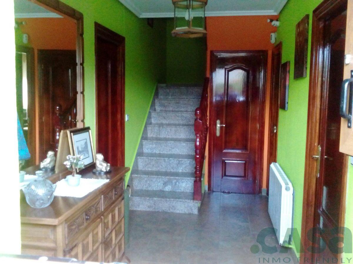 For sale of house in Corgo O