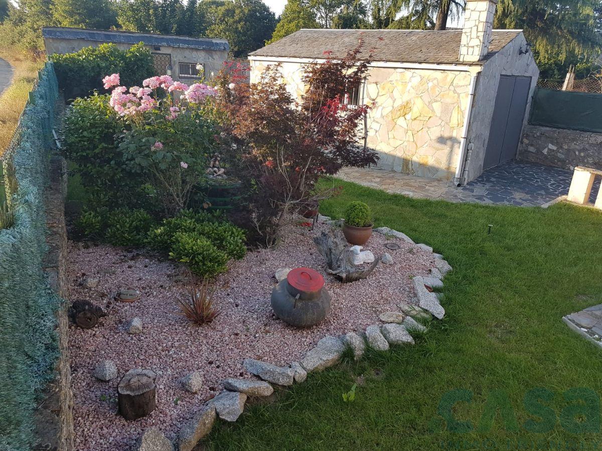 For sale of house in Corgo O