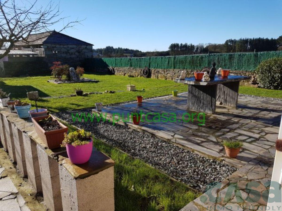 For sale of house in Corgo O