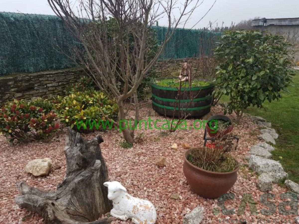 For sale of house in Corgo O