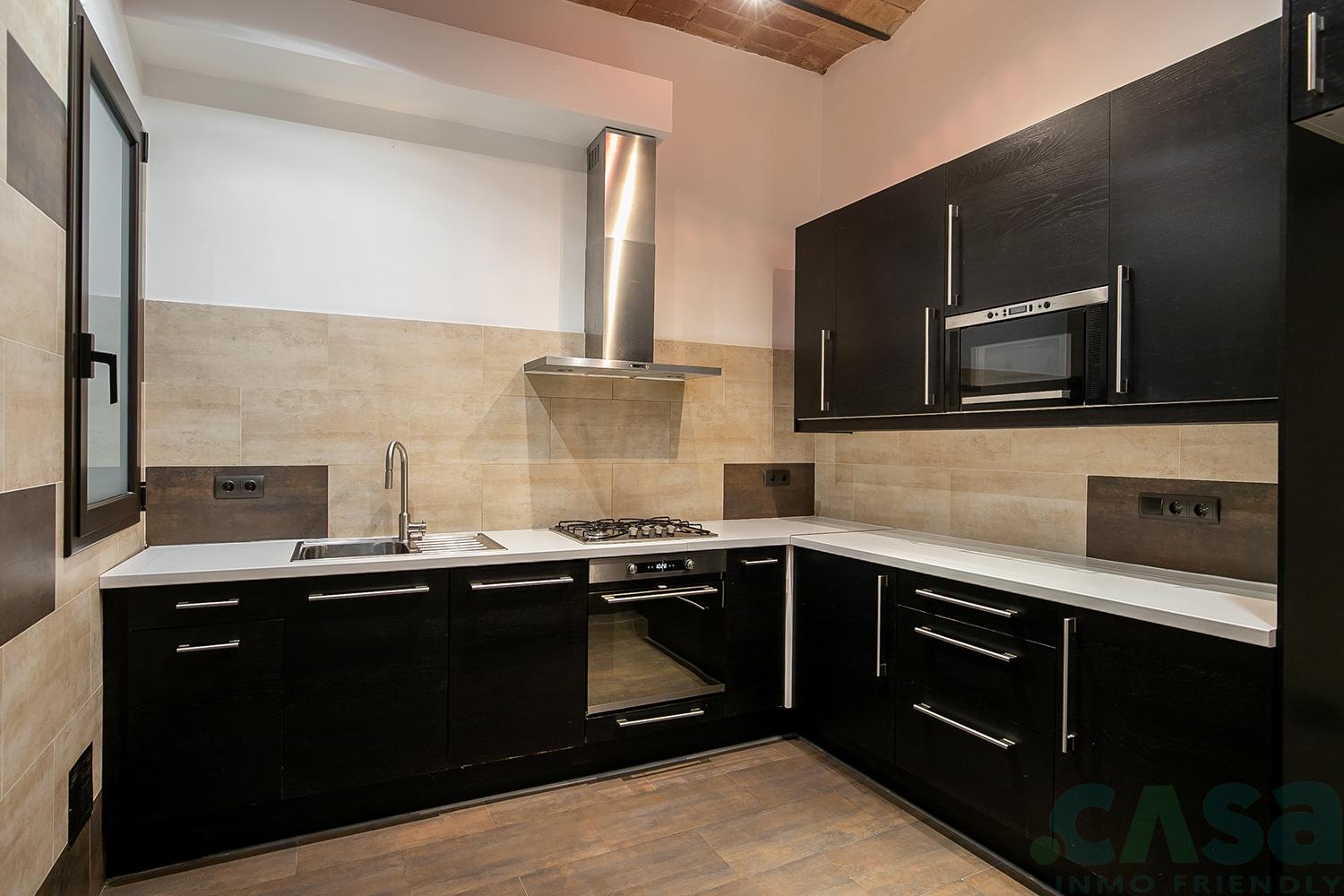 For sale of flat in Barcelona