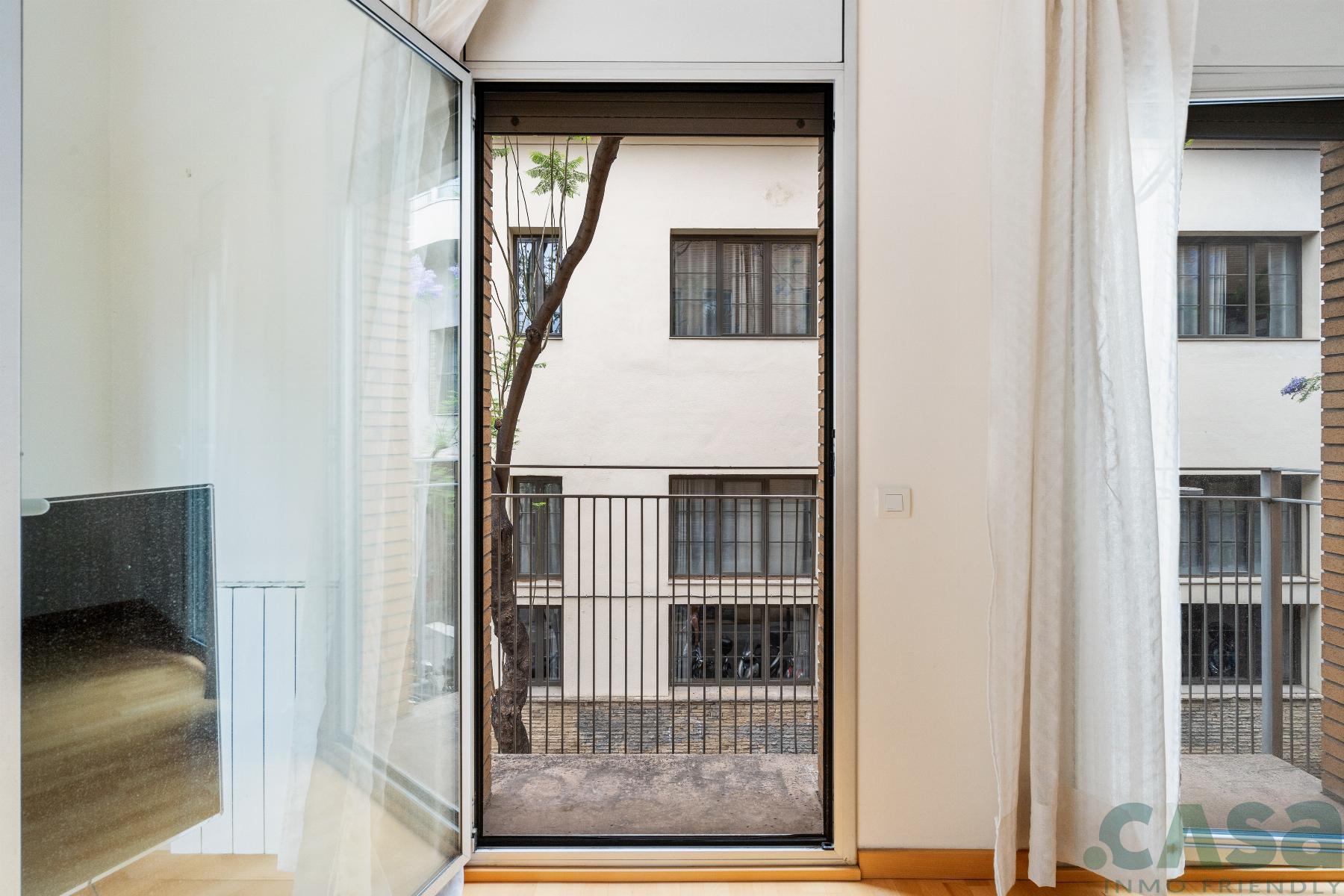For sale of flat in Barcelona