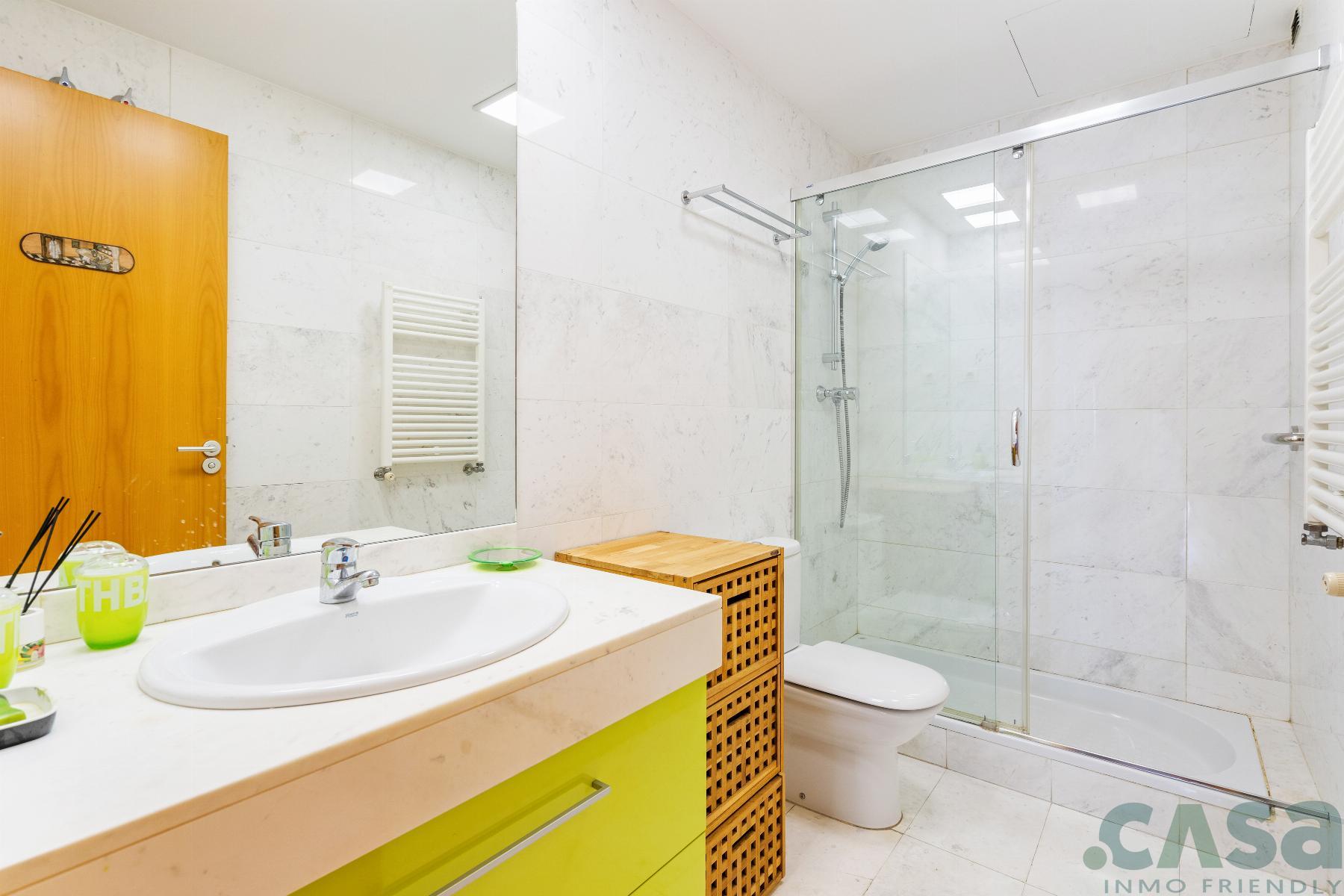 For sale of flat in Barcelona