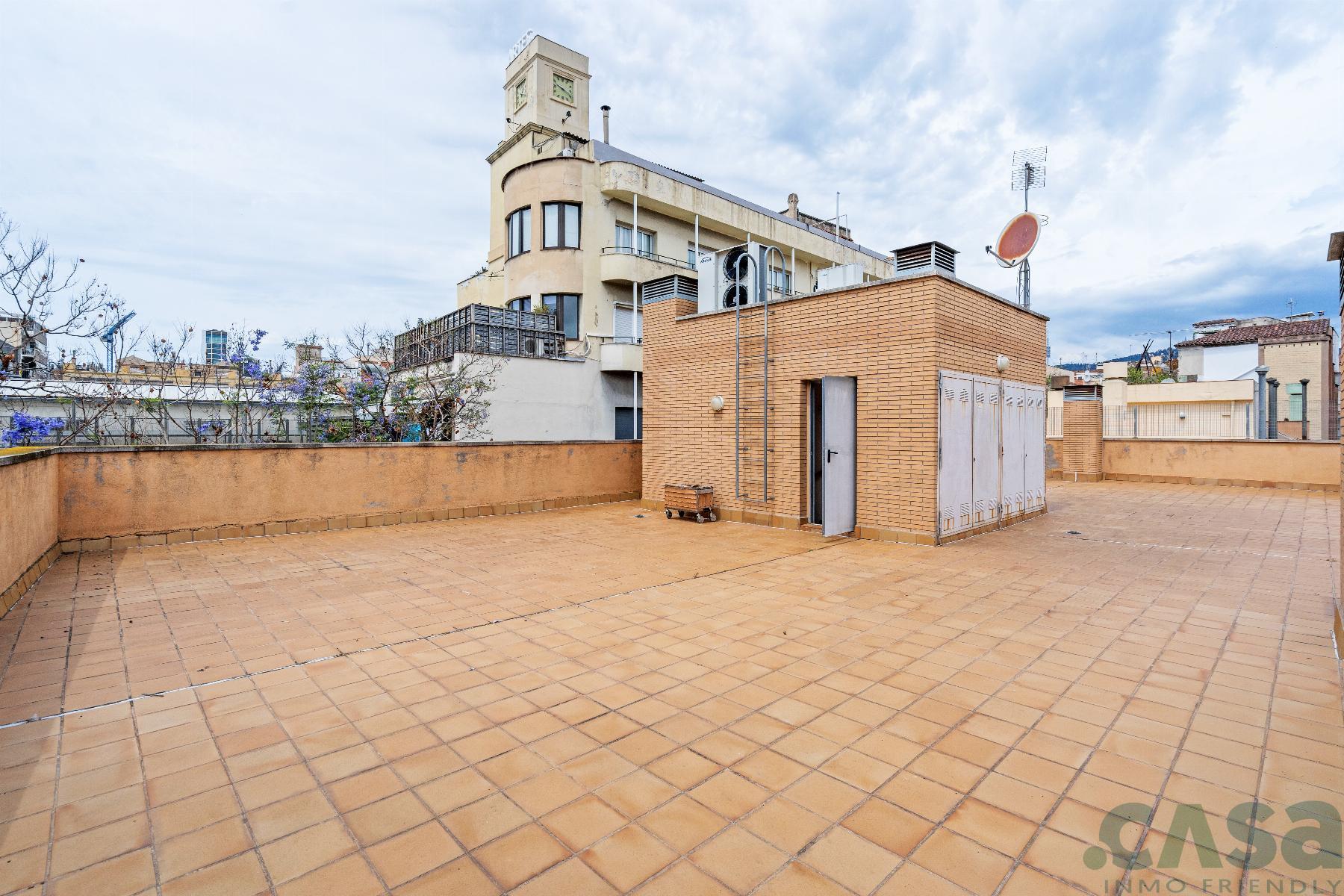 For sale of flat in Barcelona