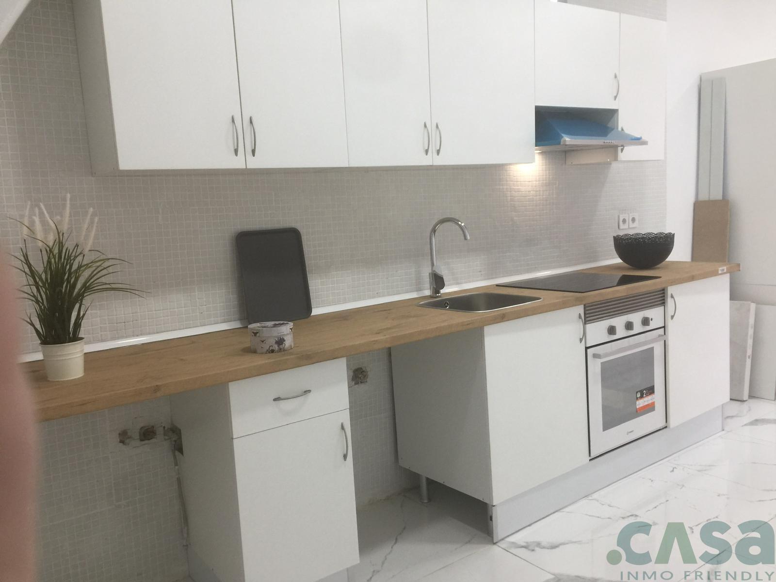 For sale of commercial in Badalona