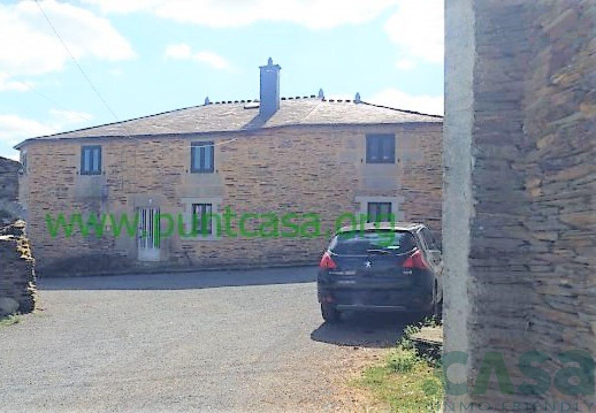 For sale of house in Lugo