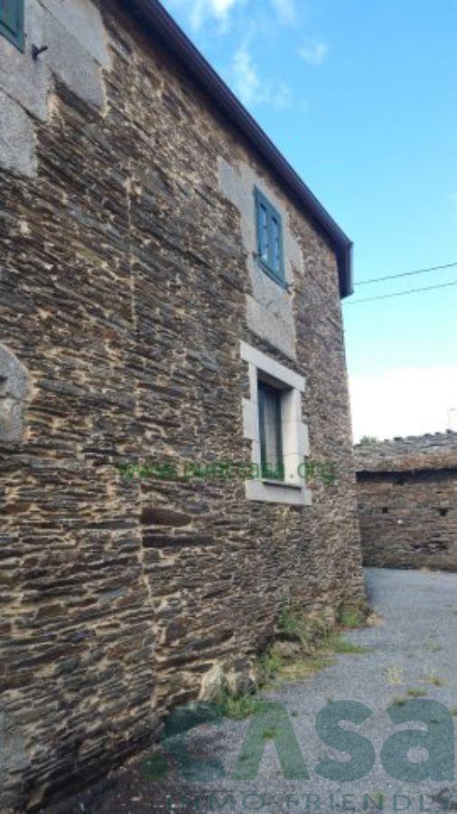 For sale of house in Lugo