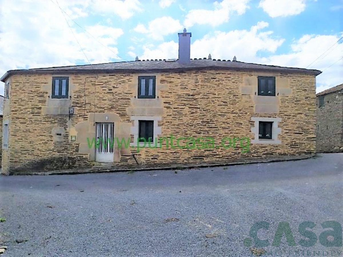 For sale of house in Lugo