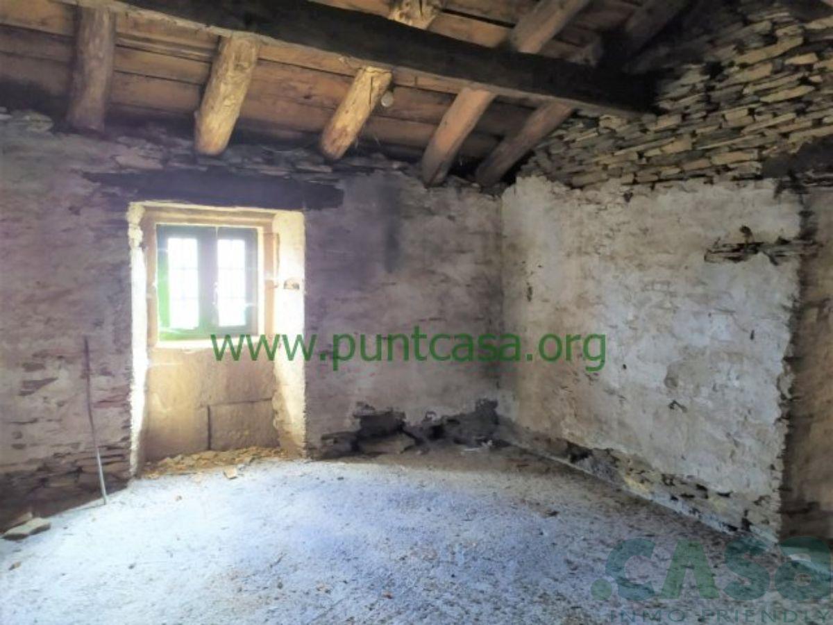 For sale of house in Lugo