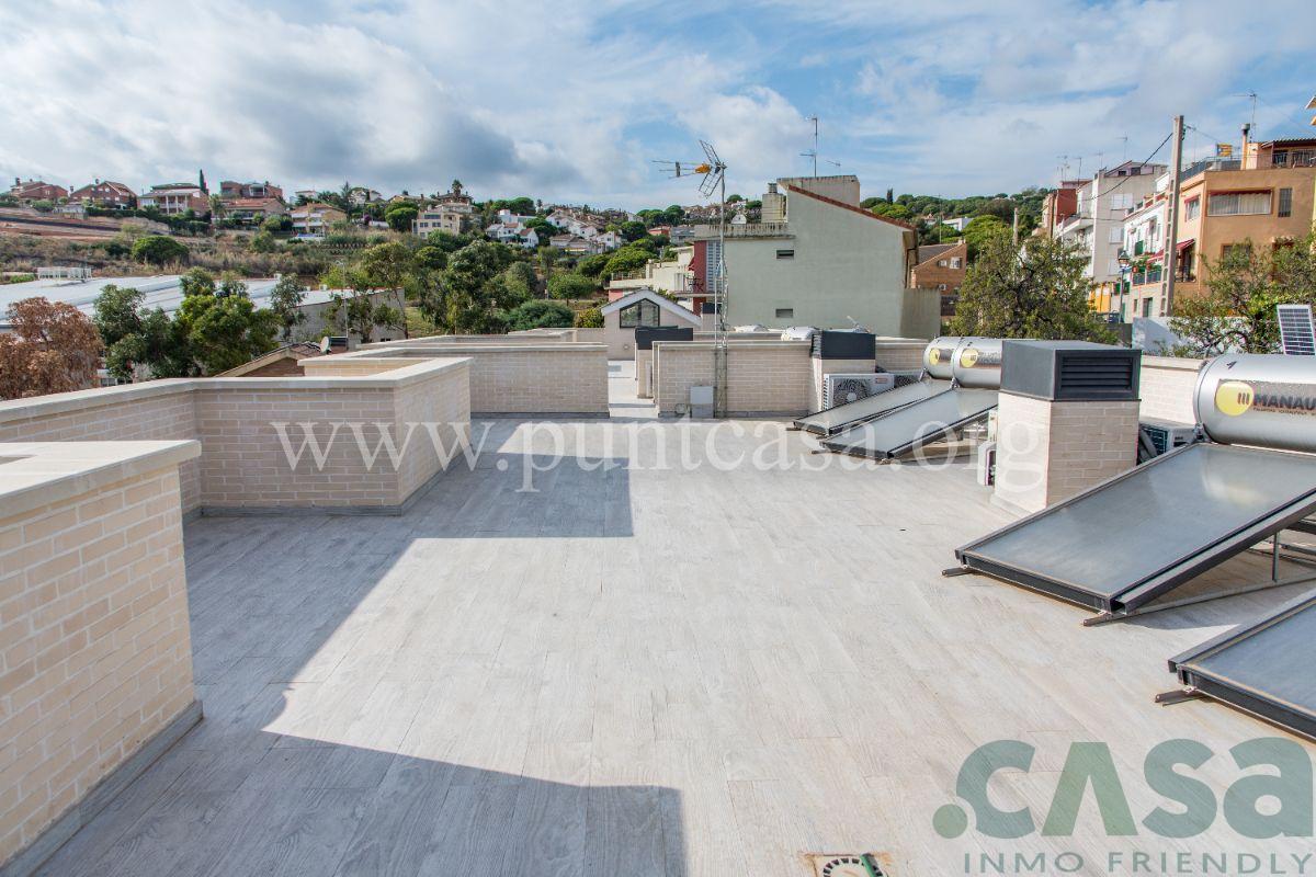 For sale of hotel in Barcelona