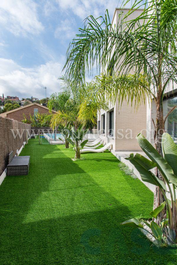 For sale of hotel in Barcelona
