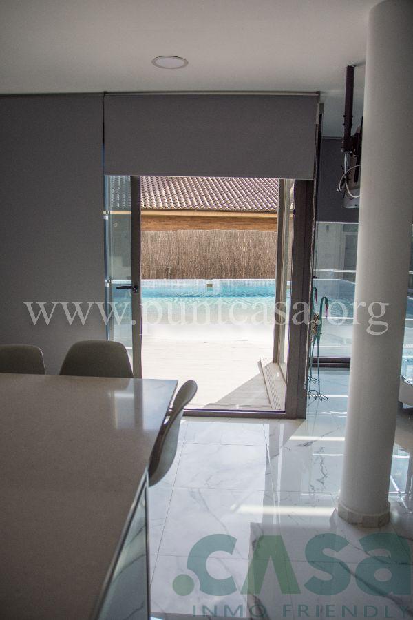 For sale of hotel in Barcelona