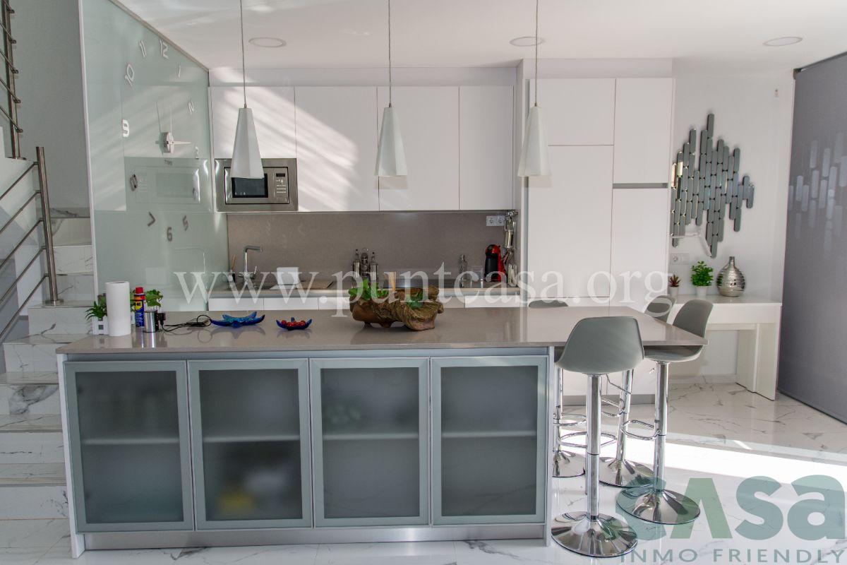 For sale of hotel in Barcelona