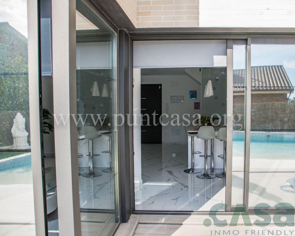 For sale of hotel in Barcelona