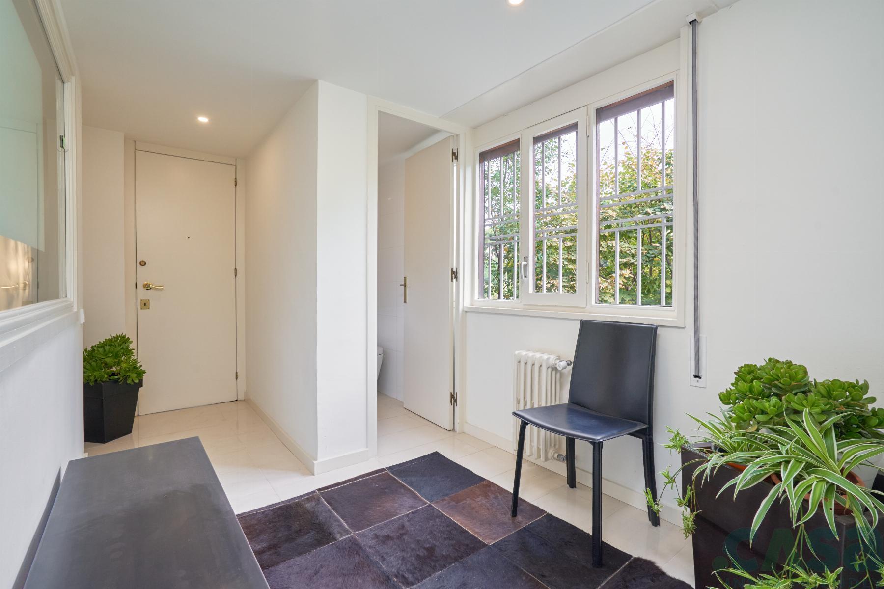 For sale of flat in Barcelona