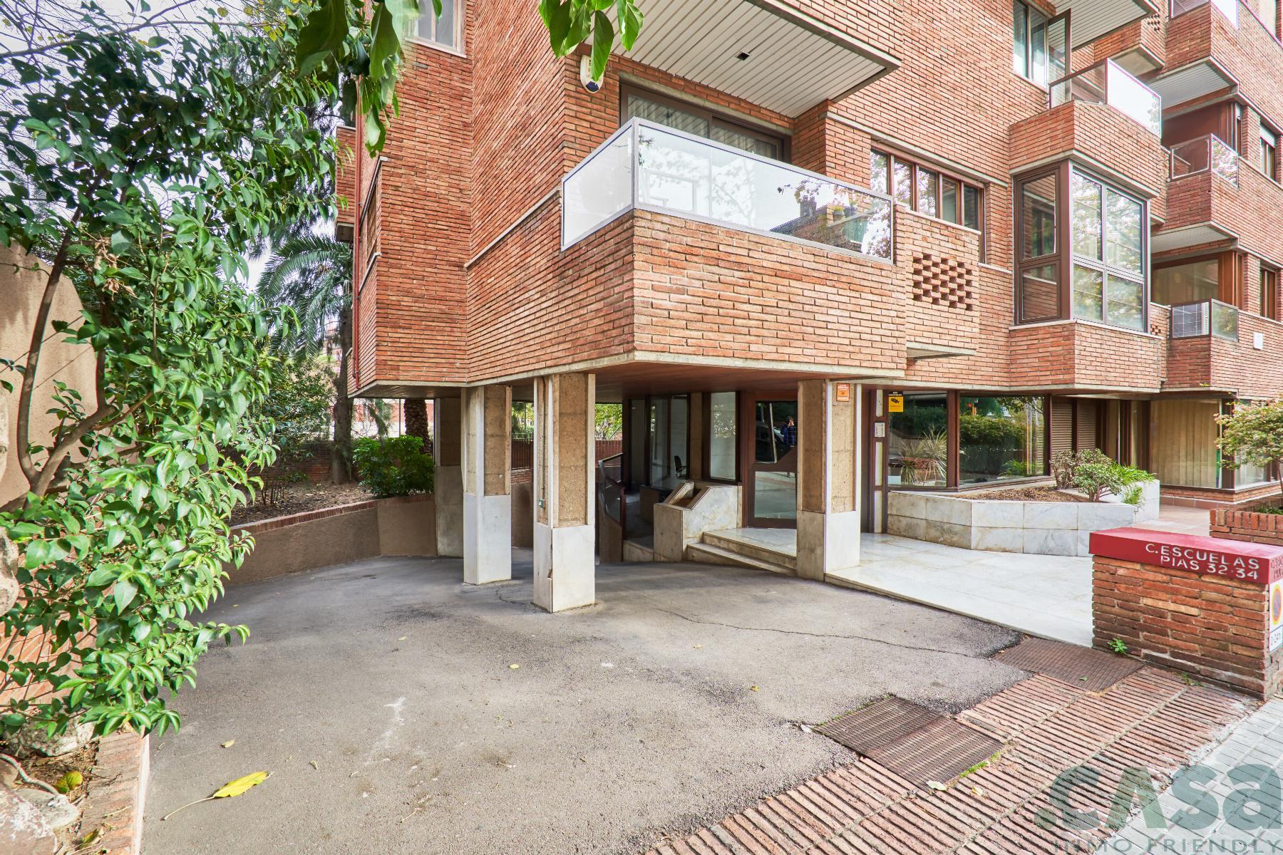 For sale of flat in Barcelona