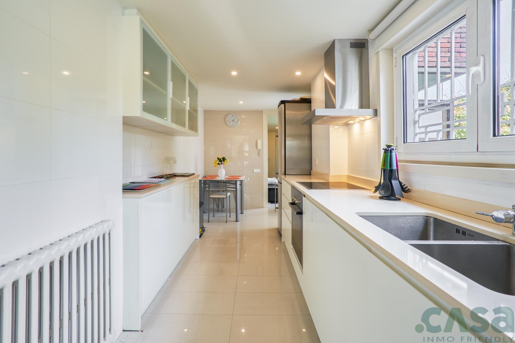 For sale of flat in Barcelona