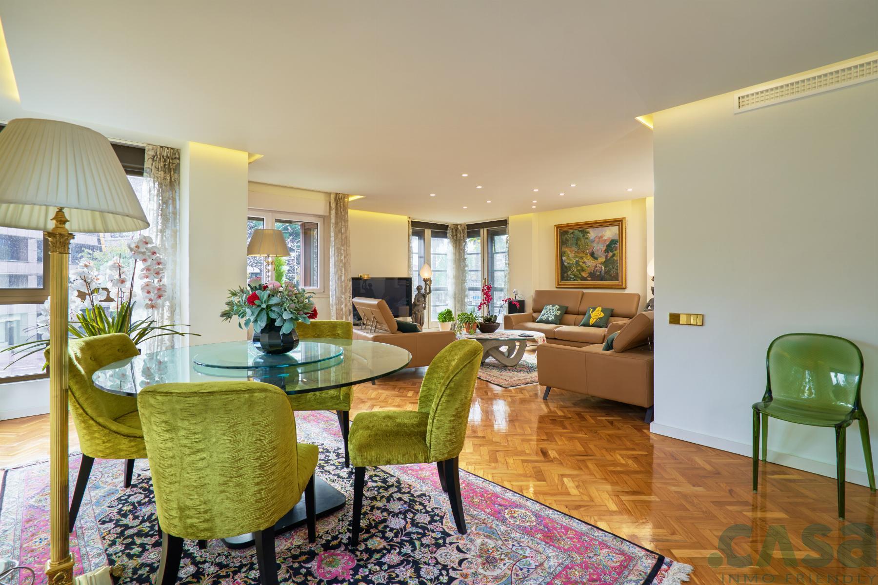 For sale of flat in Barcelona