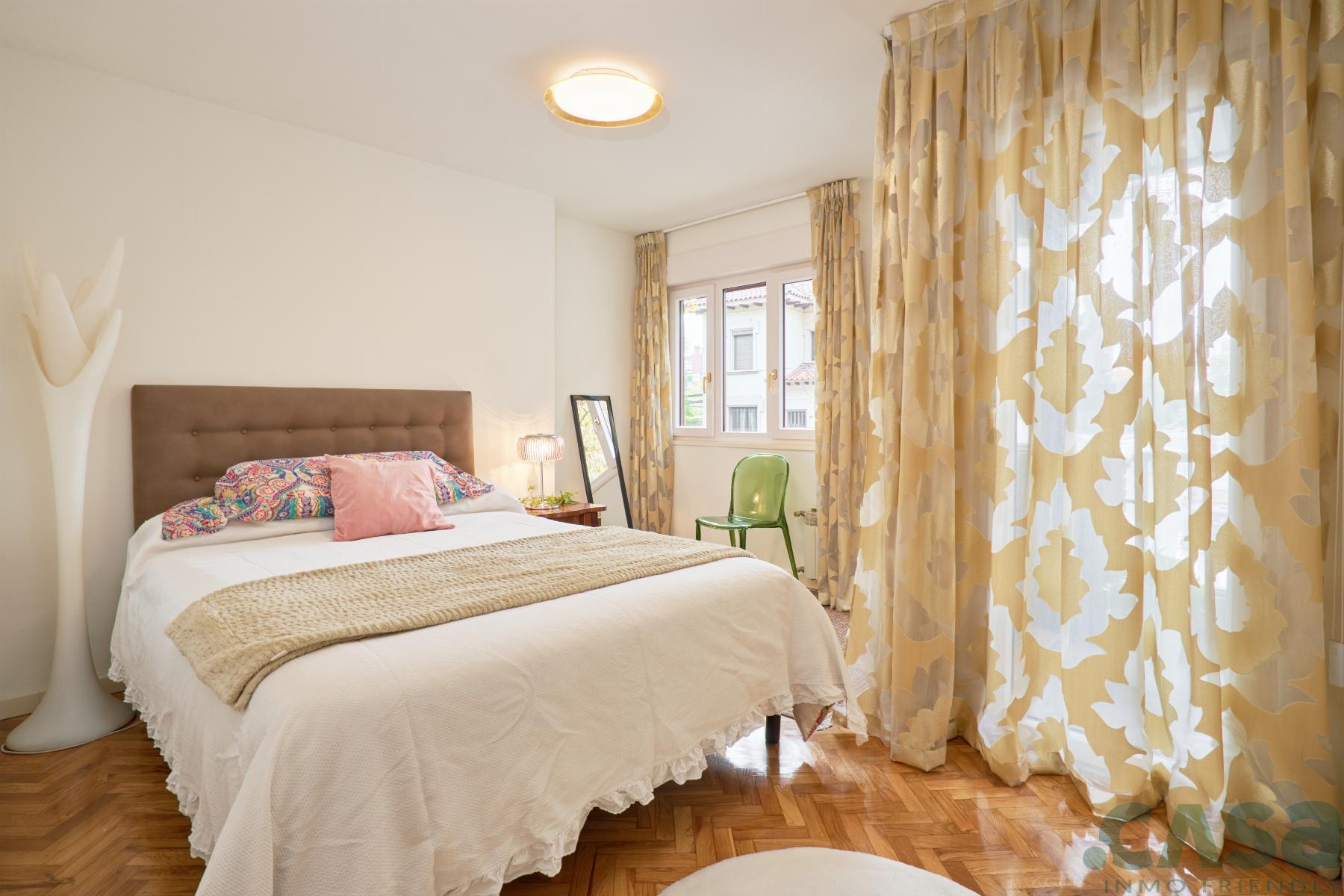For sale of flat in Barcelona